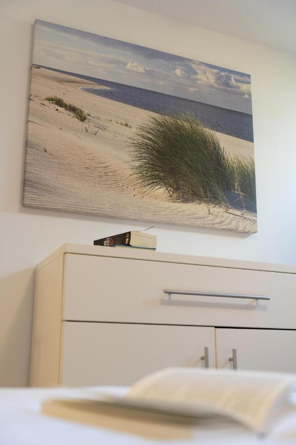 Gaestehaus Wohnung 2 Wyk auf Foehr Luaran gambar